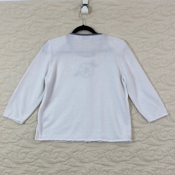 Alfred Dunner White Sweater with Blue Floral Detail Size Petite Large - Picture 8 of 10